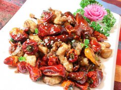 湘菜十大经典名菜——麻辣子鸡