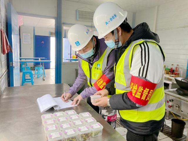 云南工地开展冬春两季食堂